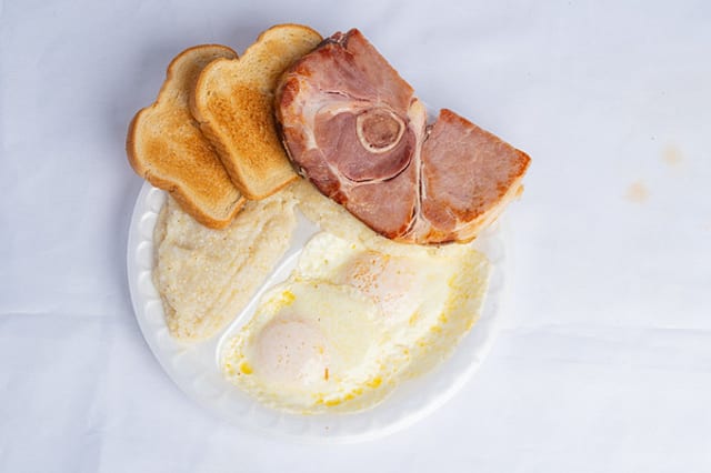 7) Breakfeast Ham & Egg.